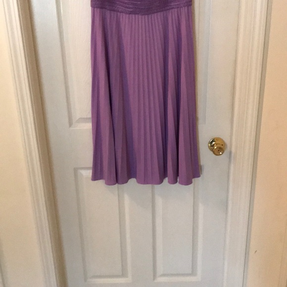 Dress - Picture 2 of 7